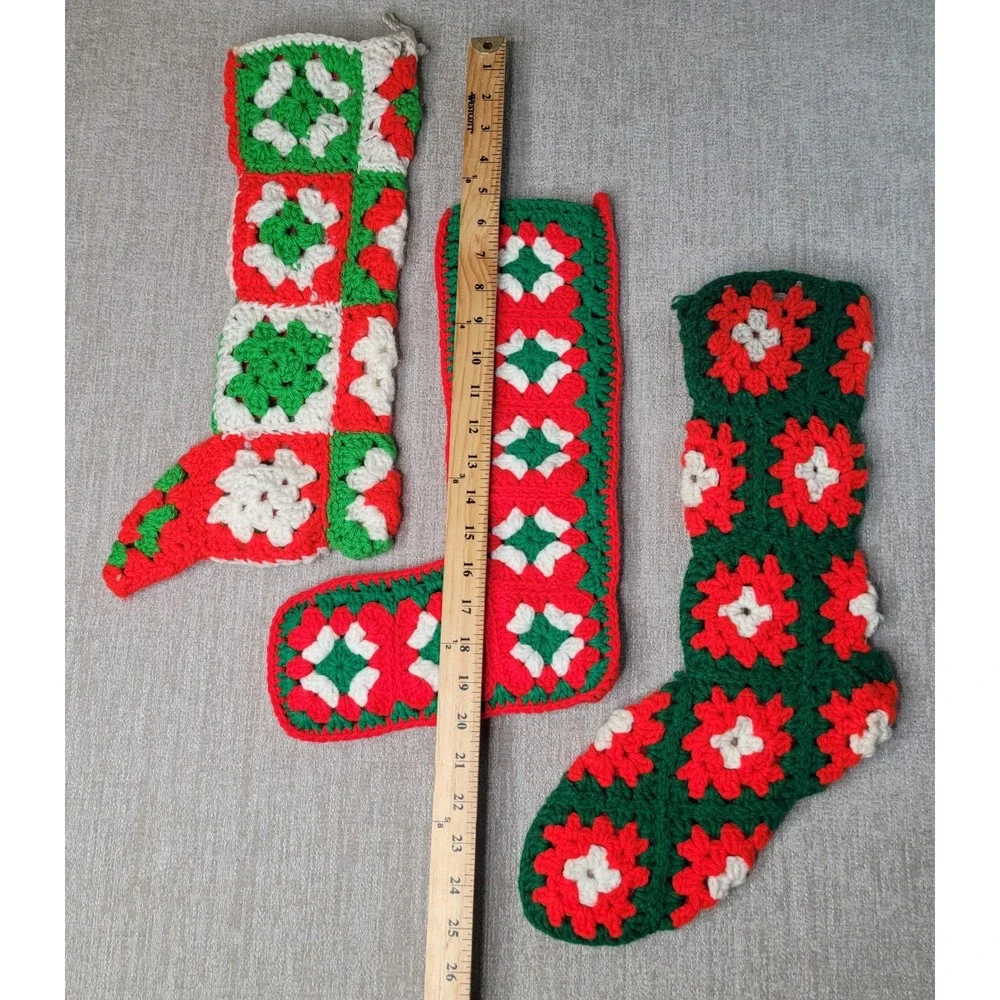 3 Vintage Hand Made Christmas Stockings Red Green White Granny‎ Square Crochet